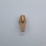CUR050001-02